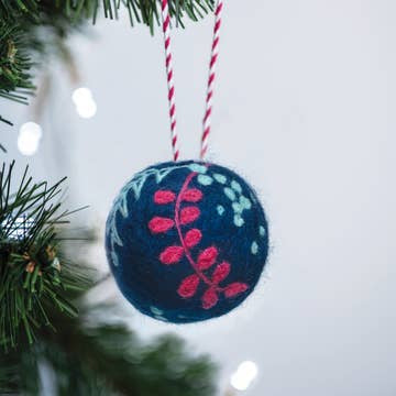 Needle Felting Kit -  Christmas Baubles