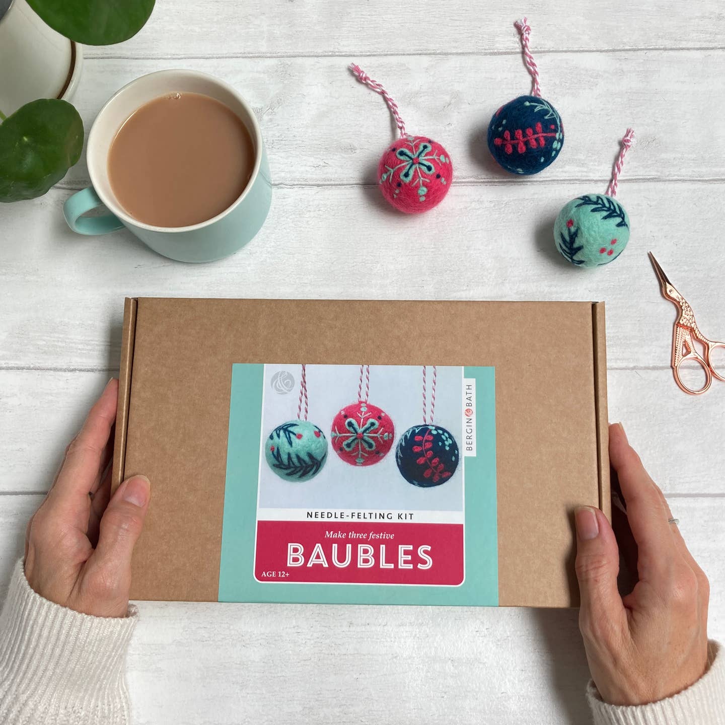 Needle Felting Kit -  Christmas Baubles